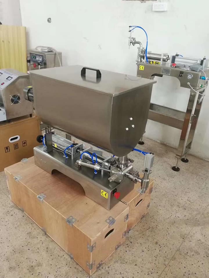 Sauce Bean Paste Liquid Paste Filling Machine With Mixer U Type Hopper
