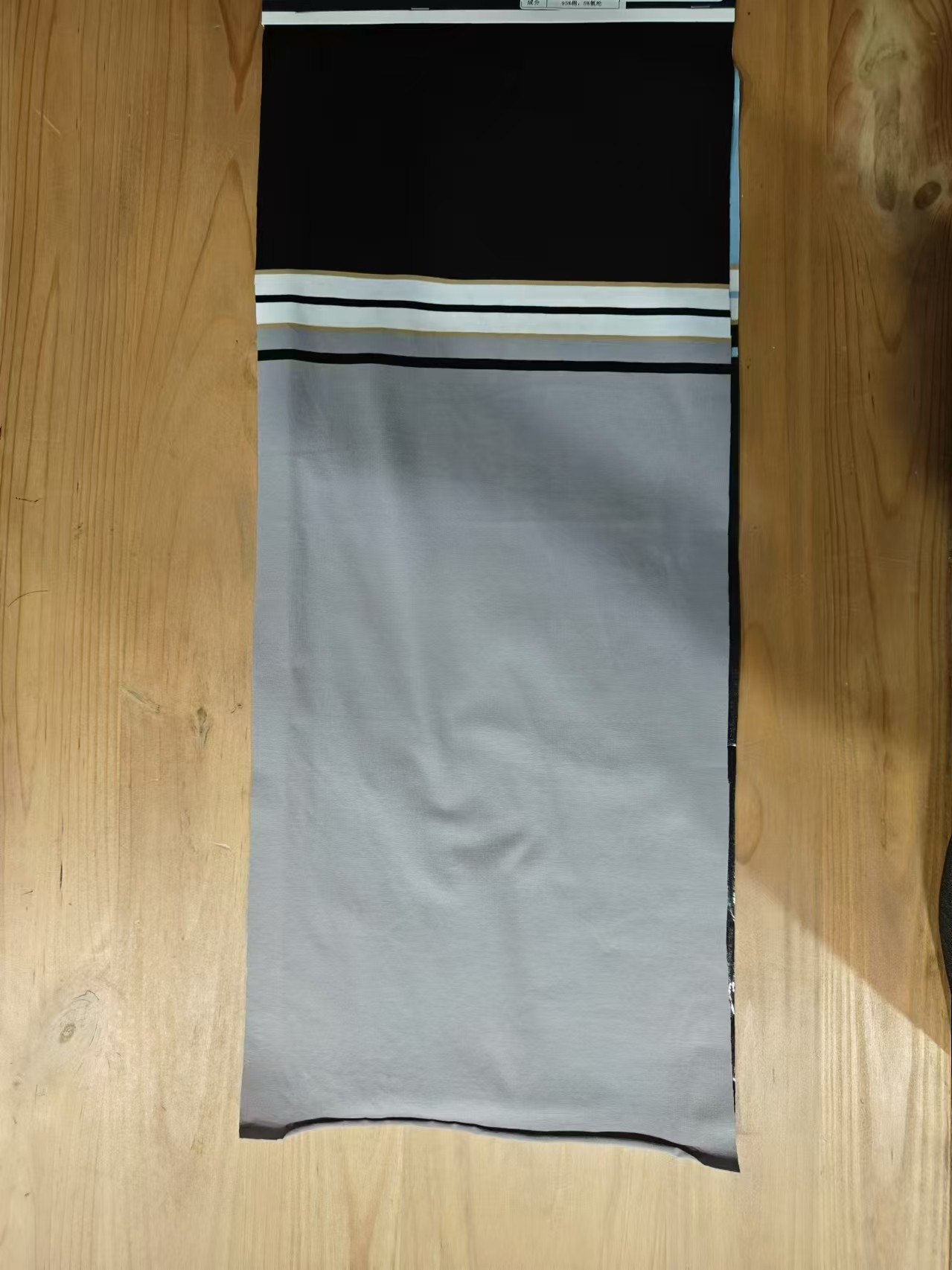 Breathable And Dry,Soft And Skin - Friendly Striped Material Fabric For Casual Wear