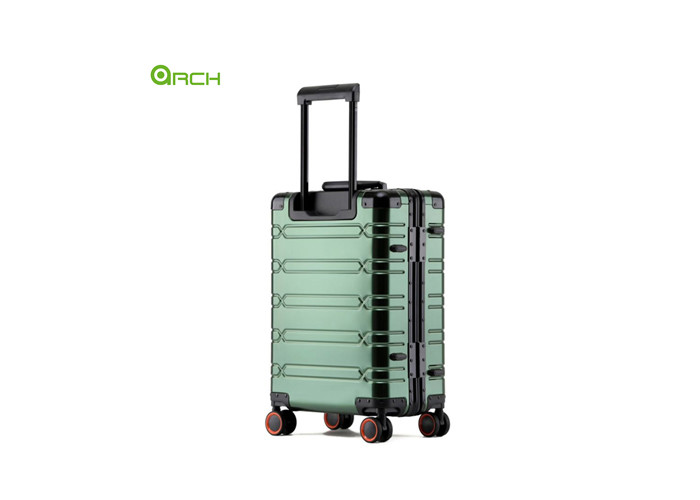 28" Aluminium Travel Hard Sided Luggage with Double Spinner Wheels