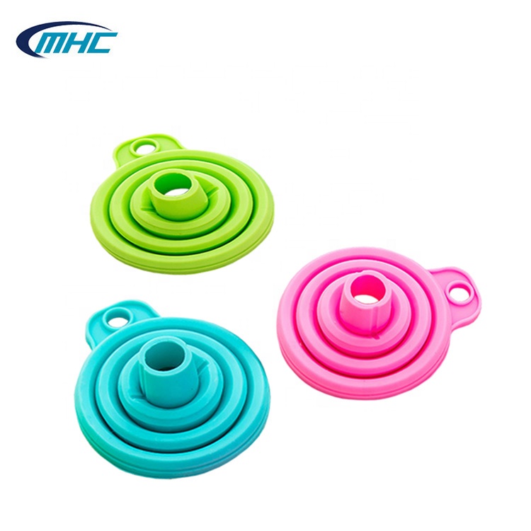 Mini Collapsible Silicone Kitchen Funnels Oil Liquid Reusable Customized Food Grade