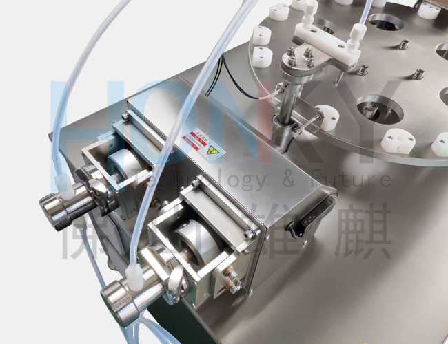 Desktop 5ml Essential Oil Glass Bottle Filling And Capping Machine With Full Electric Control For Skin Care Oil Filling
