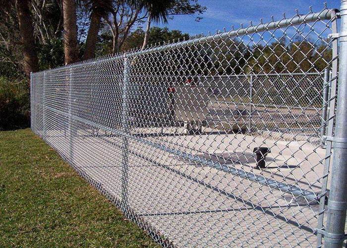 Zinc Coated Cyclone Mesh Fencing 60*60mm Pvc Coated Diamond Mesh