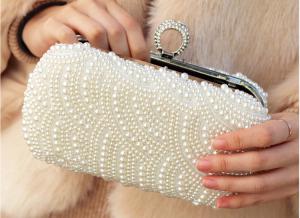 China Bride's rhinestone pearl handbag new dinner evening bag socialite's hand sewed beaded gown small wedding bags wholesale