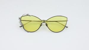 China Fashion Cateye Sunglasses metal rims One Piece Style Shades Colorful lens UV 400 wholesale