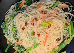 China 17.64oz 500g Healthy Green Mung Bean Starch Vermicelli Noodle wholesale