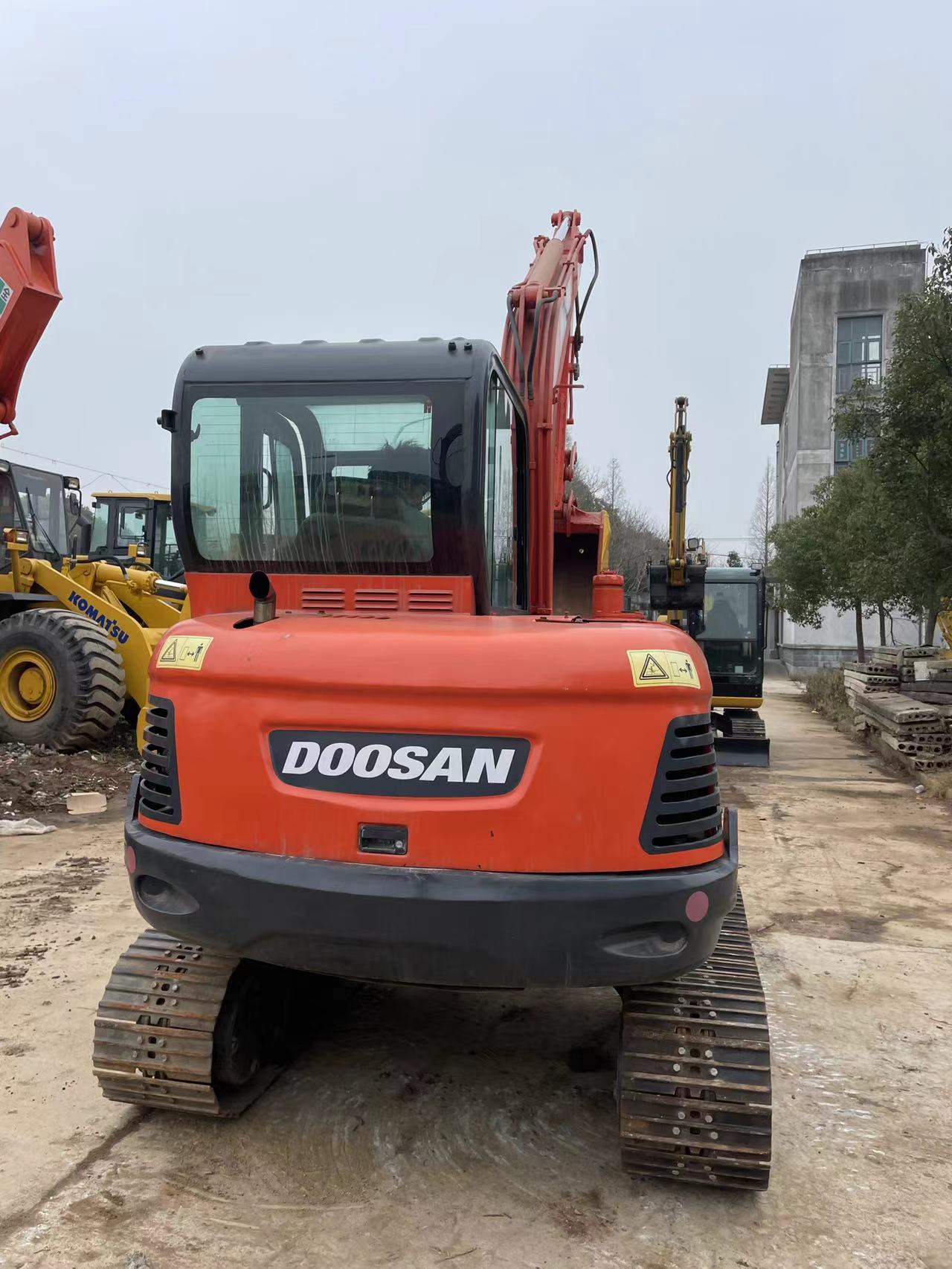 Mini excav sale for Doosan DX60 excavators mini used mini excavator