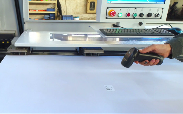 HOLD Six Sided CNC Boring Machine Hb611r 18000rpm For Woodwork