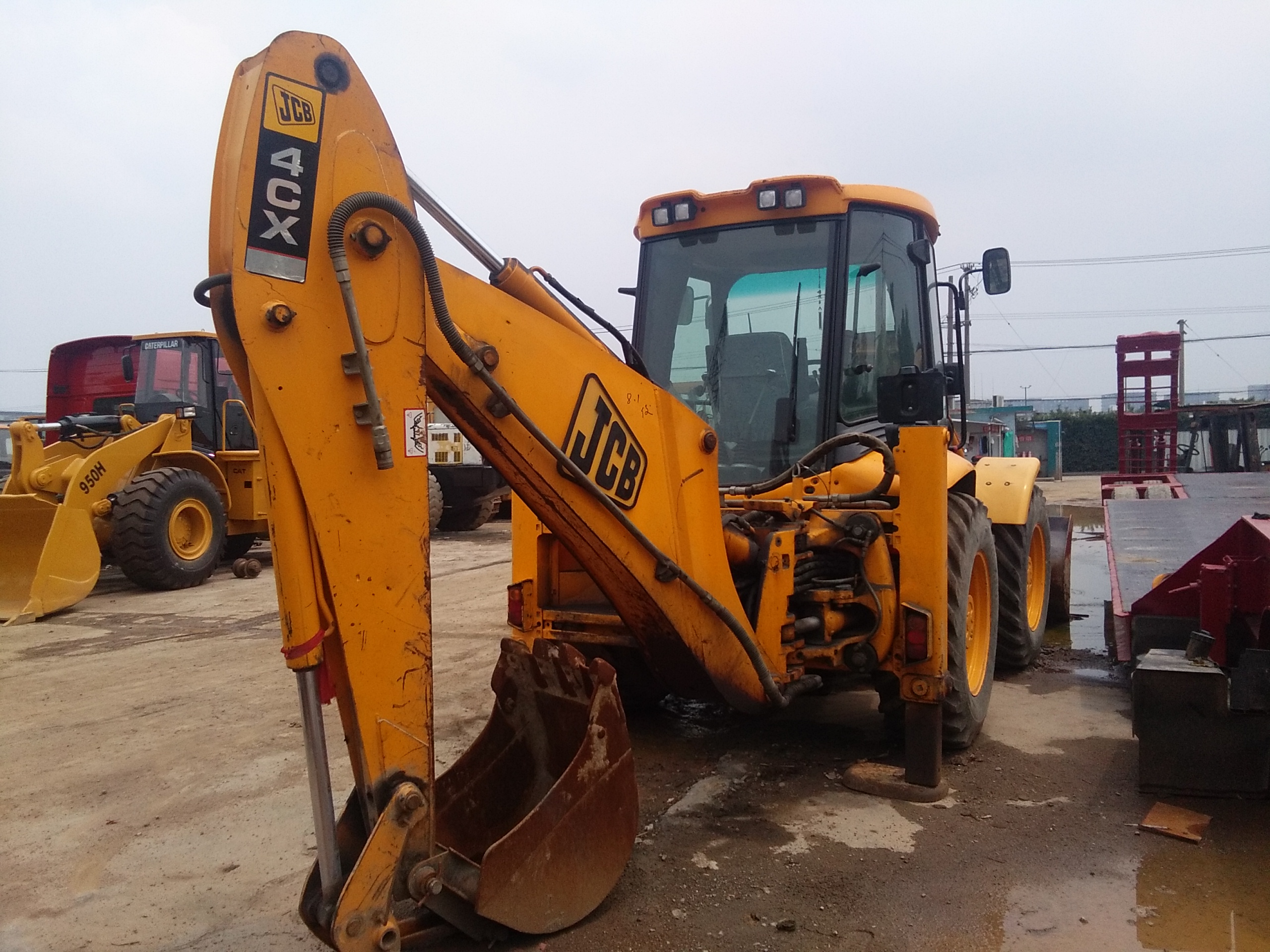 Used backhoe loader JCB 4CX front end loader from UK 