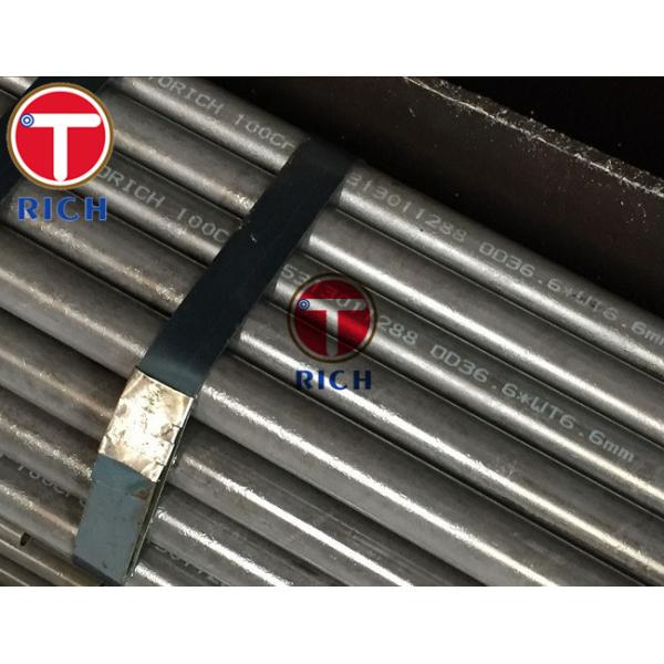 Medium Carbon Steel Seamless Tube Oiled Surface For Boiler / Superheater