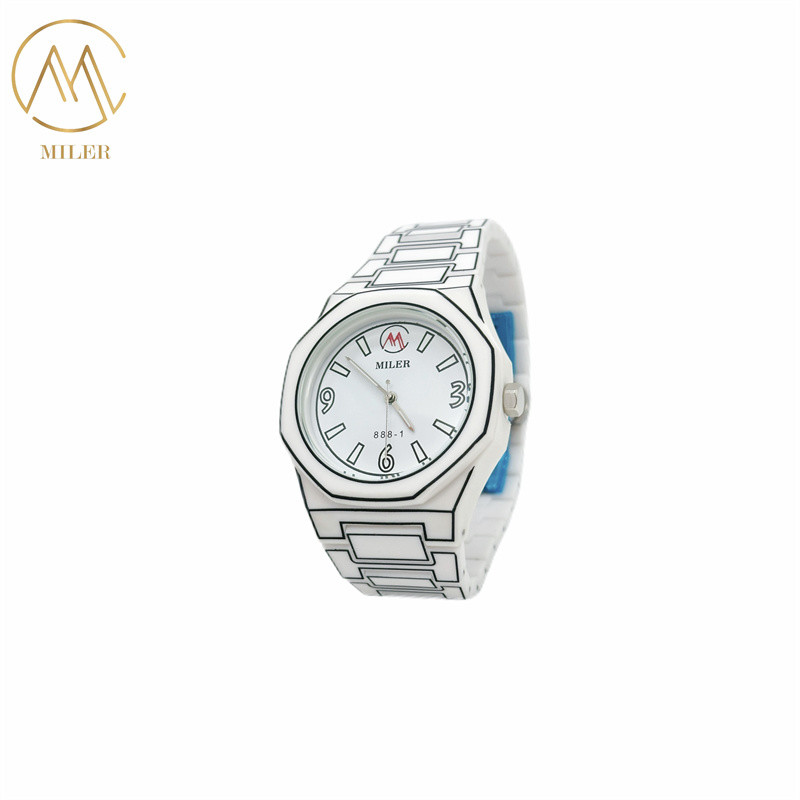 Digital Sport Watch 3ATM Waterproof for Active Men and Women with Quartz Movement