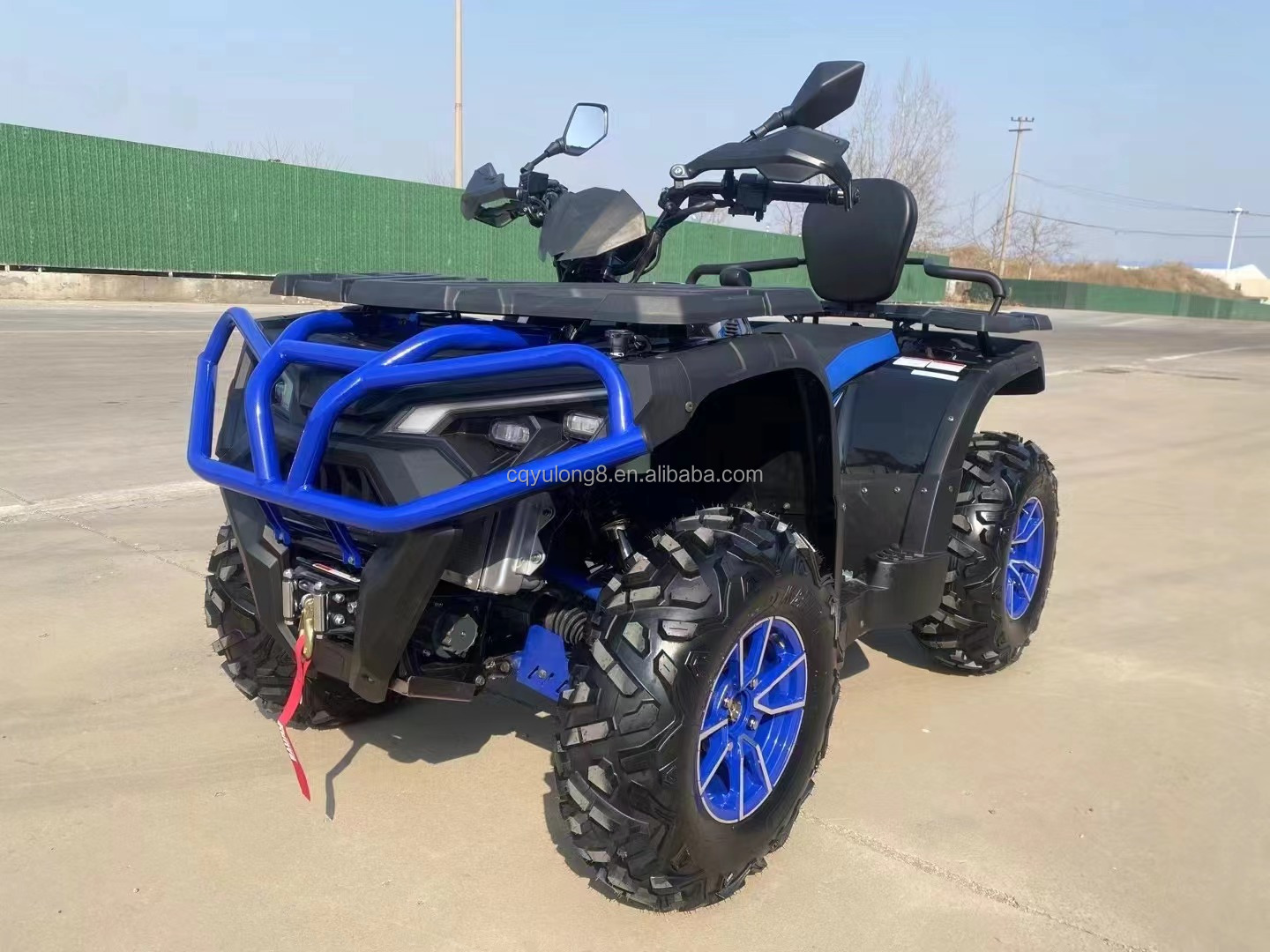 600CC Four Wheel ATV Motorcycle Gasoline Dune Dirt Bike with 60V Voltage and 500W Motor