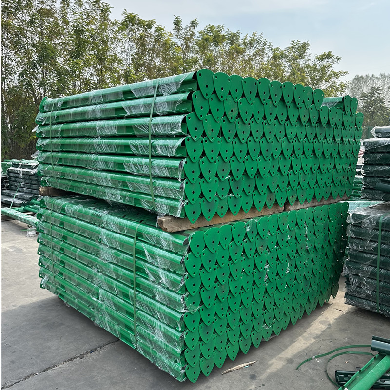 Perennial Sale Horizontal Metal Fence for Rectangle Lawn Iron Fence in Durable Design