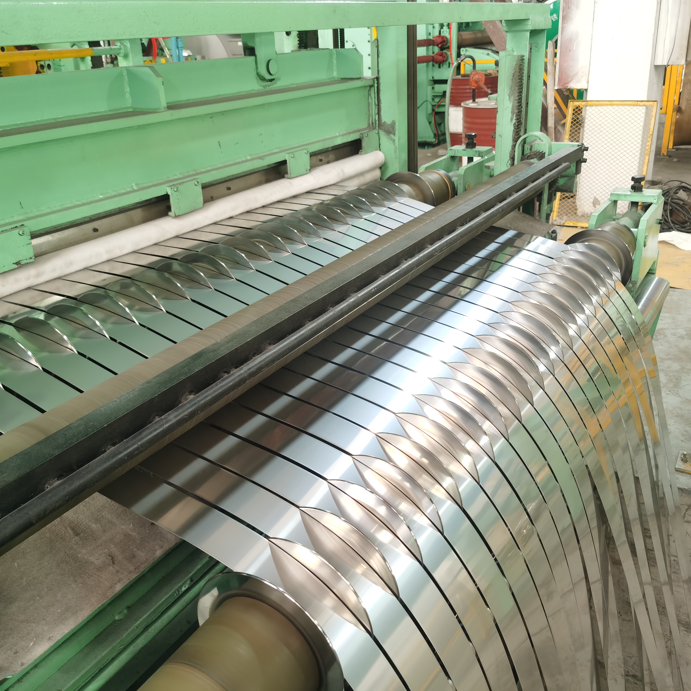 Mirror Finish Stainless Steel Coil 304 2B BA 8K 1500mm