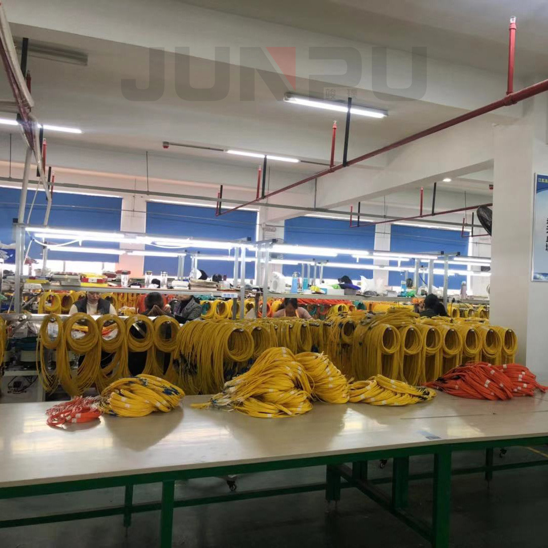FTTH SC APC Fiber Optic Patch Cord G657A1 LSZH