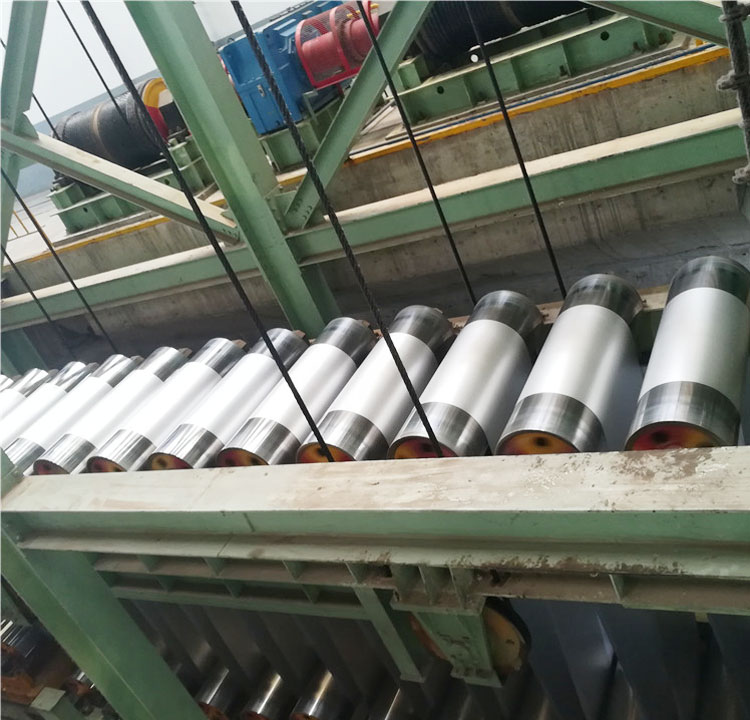 Dx51 Zinc Coating Coils Customized Hot Dipped Galvanised Coils Silver