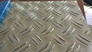 China 3003 6061 6063 6082 6mm Thick Aluminum Checker Plate 4x8 wholesale