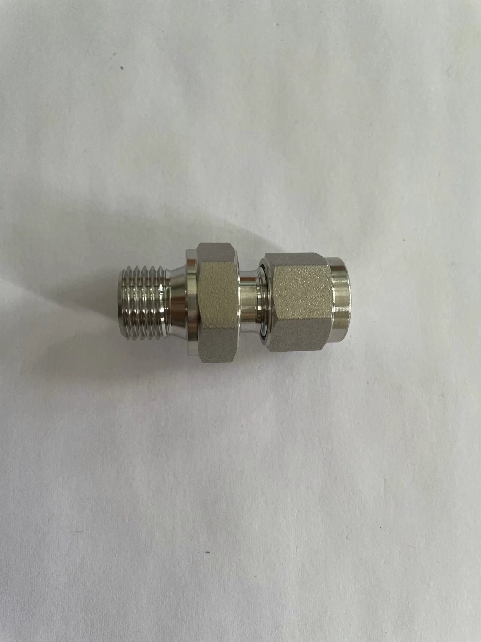 Excellent Durability Double Ferrule Compression Tube Fittings for Equal Pipe Lines Connect in 304/316 Stainless Steel