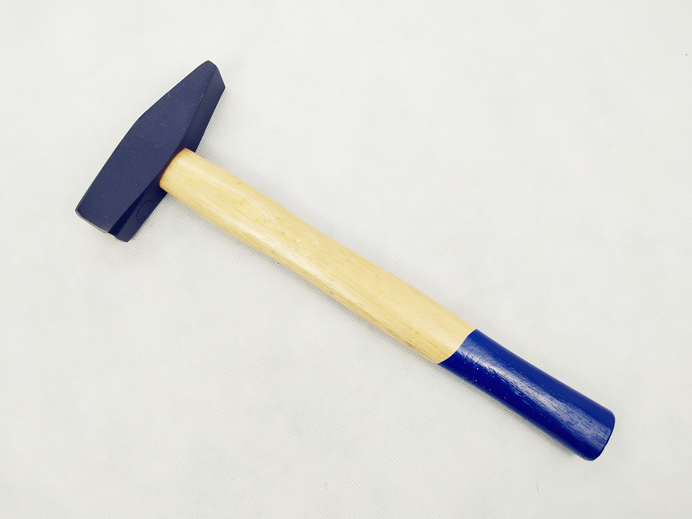 Hand working Tools 600G Carbon Steel Machinist Hammer with wooden handle