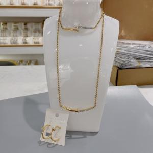 China Stainless Steel 18k Gold Plated Pendant Necklaces Love Brand Necklace wholesale