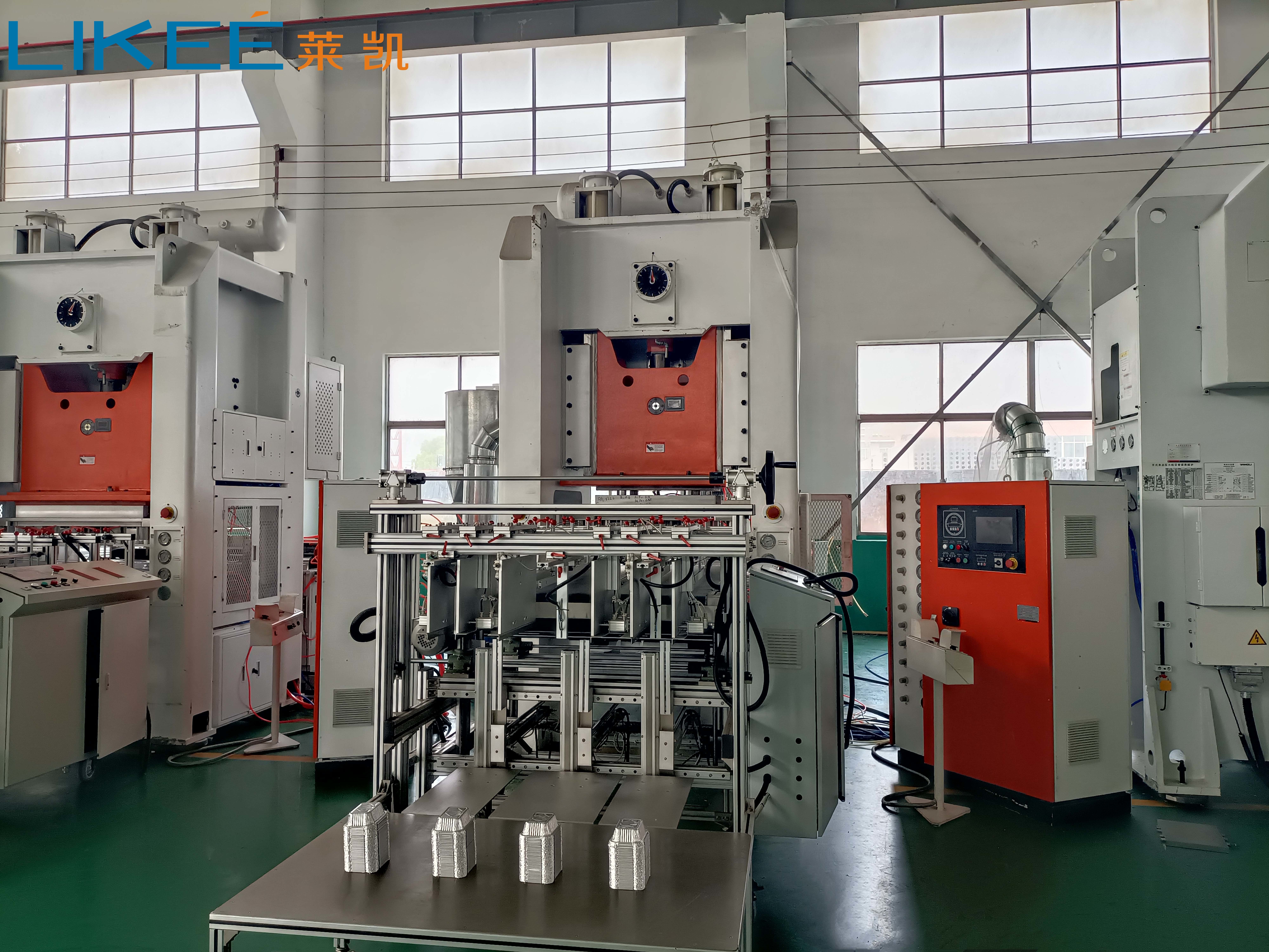 High Speed Fully Automatic Aluminum Foil Container Machine For Food Packing LK-T80