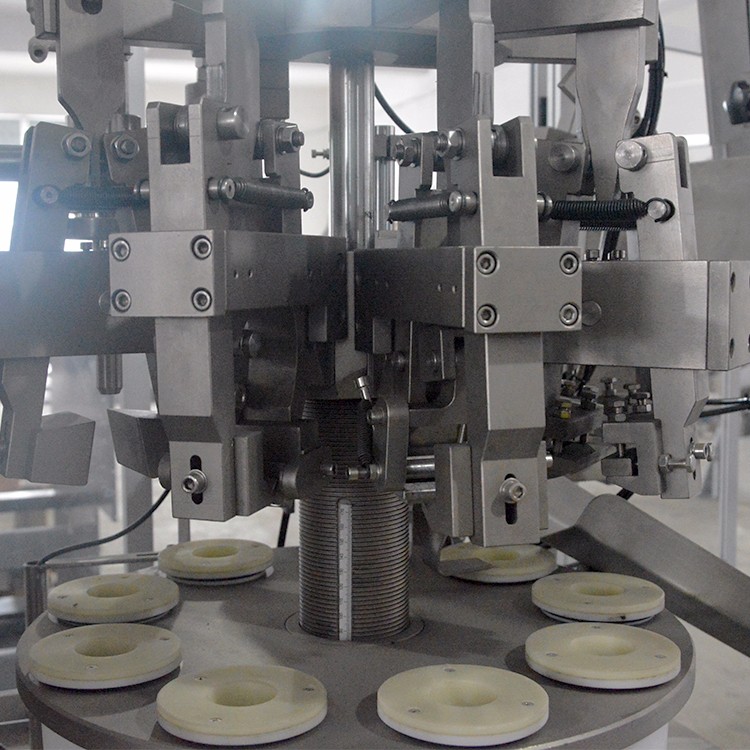 Automatic High Speed Tube Filling & Sealing Machine For Plastic Tube And Laminated Tube