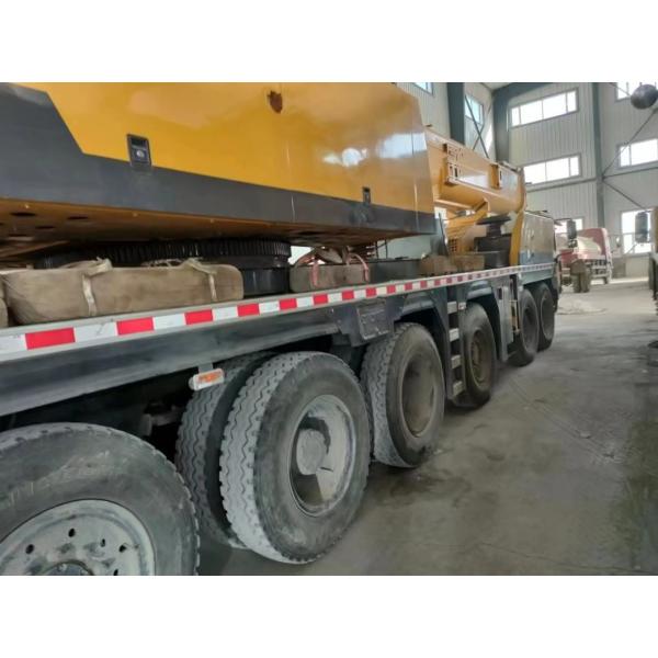 Maximum Lifting Height 40m 100T Heavy Equipment Mobile Crane Year 2013 Zoomlion Xg
