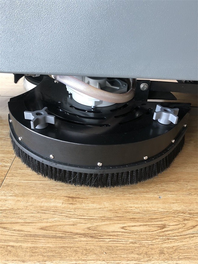 Battery Powerful Street Sweeping Machine Cordless Vacuum Road Sweeper HT860