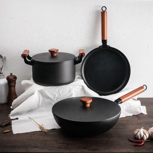 China Amazon 3 piece Cooking Set Kitchen Frying Pan Cookware Pot And Pans Aluminum Nonstick Cooking Cookware Set on sale