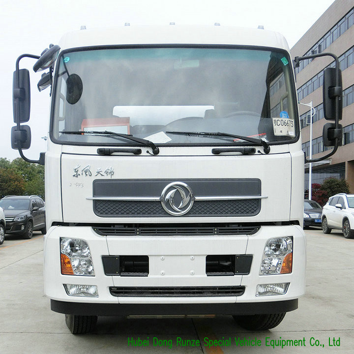 Dongfeng Mobile Fueling Trucks Raod Tanker LHD / RHD 4x4 ALL Wheel Drive