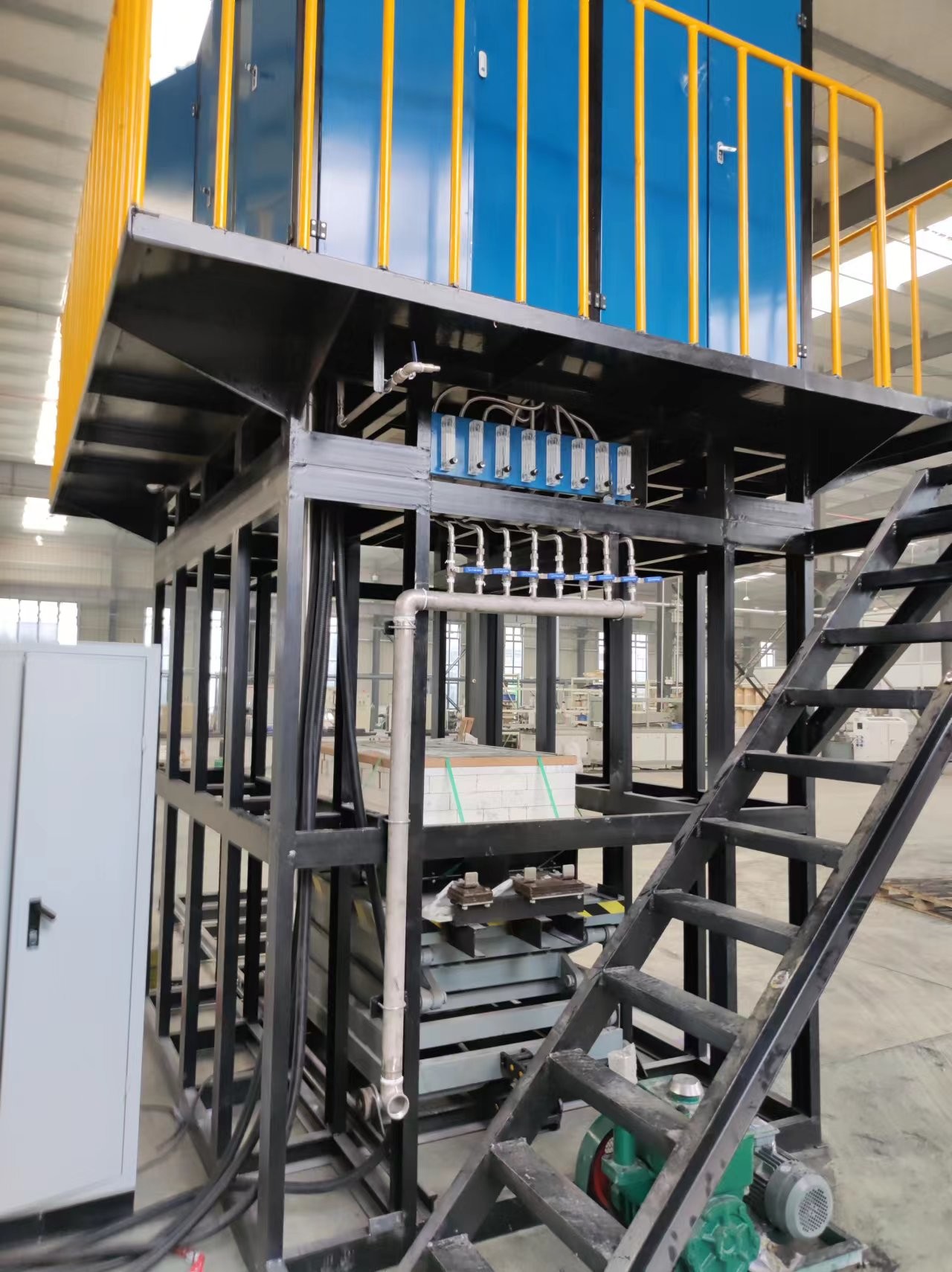 Programmable Controlled Bottom Loading Lifting High Heat Furnace For Ceramic Substrates
