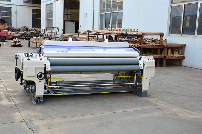 PP PE Geotextiles Textile Weaving Machine Double Nozzle Water Jet Loom