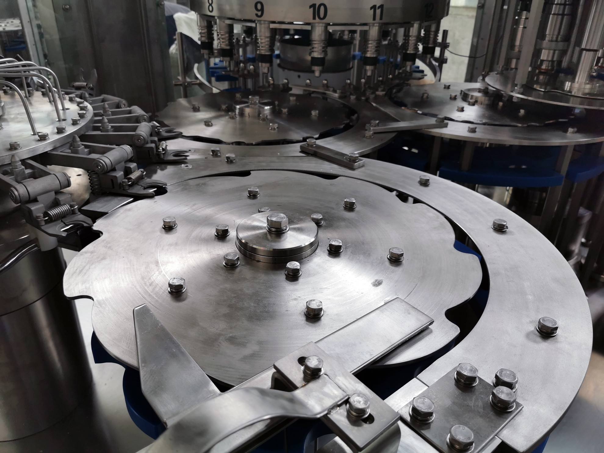 ISO9001 110mm Industrial 6000BPH Mineral Water Manufacturing Plant