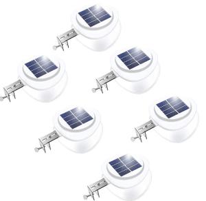 China Gutter Mounted 6500K 1600mAH Waterproof LED Solar Garden Lights wholesale