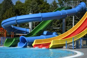 China OEM Commercial Swimming Pool Accessories Fiberglass Slide For Kids wholesale
