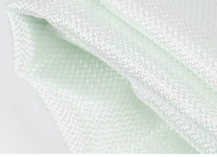 0.5mm 100% Fiberglass Fabric Fire Extinguisher Blanket To Put Out Fire