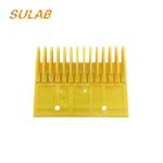 Mitsubishi Escalator Spare Parts Yellow Plastic Comb Plate YS125B688 YS120B976