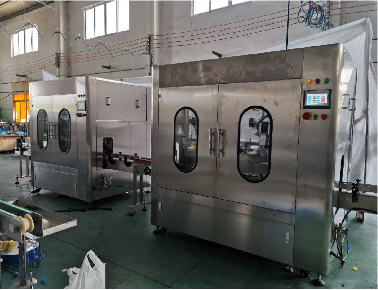 Tracking Capping Liquid Filling Production Line For Shampoo Washing Disinfectant