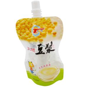 China OEM logo printing Self-supporting spray pocket jelly snack bag wholesale