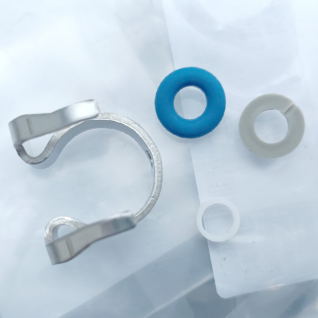 2005-2013 Land Rover Engine Parts Fuel Injector Refit Seal Retainer Repair Kit LR037089 LR3 LR4 3.0 306PS 5.0 508PN