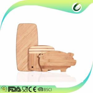 China Customized cheap animal shape wooden cutting board wholesale