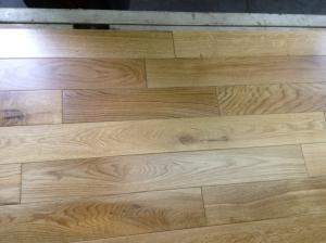 China Oak Solid Flooring .Flat Surface,UV lacquer wholesale