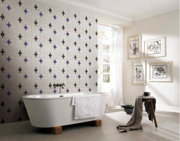 Wall decoration bathroom mosaic design recycled glass mosaic pattern
