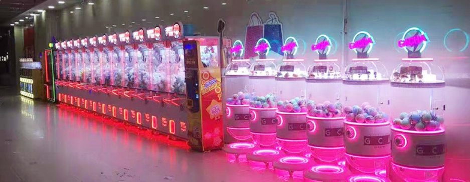 Dreamland Coin Operated Colorful 75mm Capsule Toys Vending Machine For Candy Dispenser