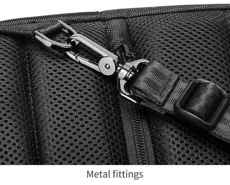 Factory wholesale large capacity shoulder bag multi functional travel sling bag men's Crossbody chest bag