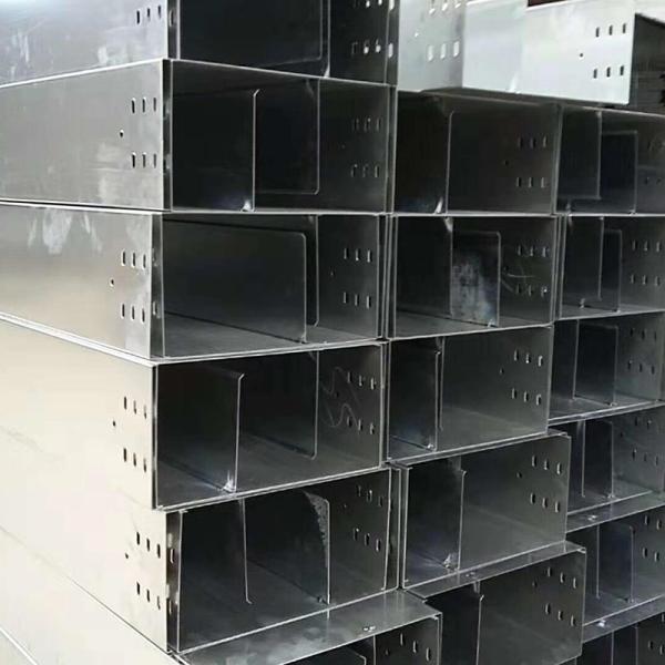 Customized Bending Radius Hot Dip Galvanized Cable Tray for Cable Management and Organized Cable Systems