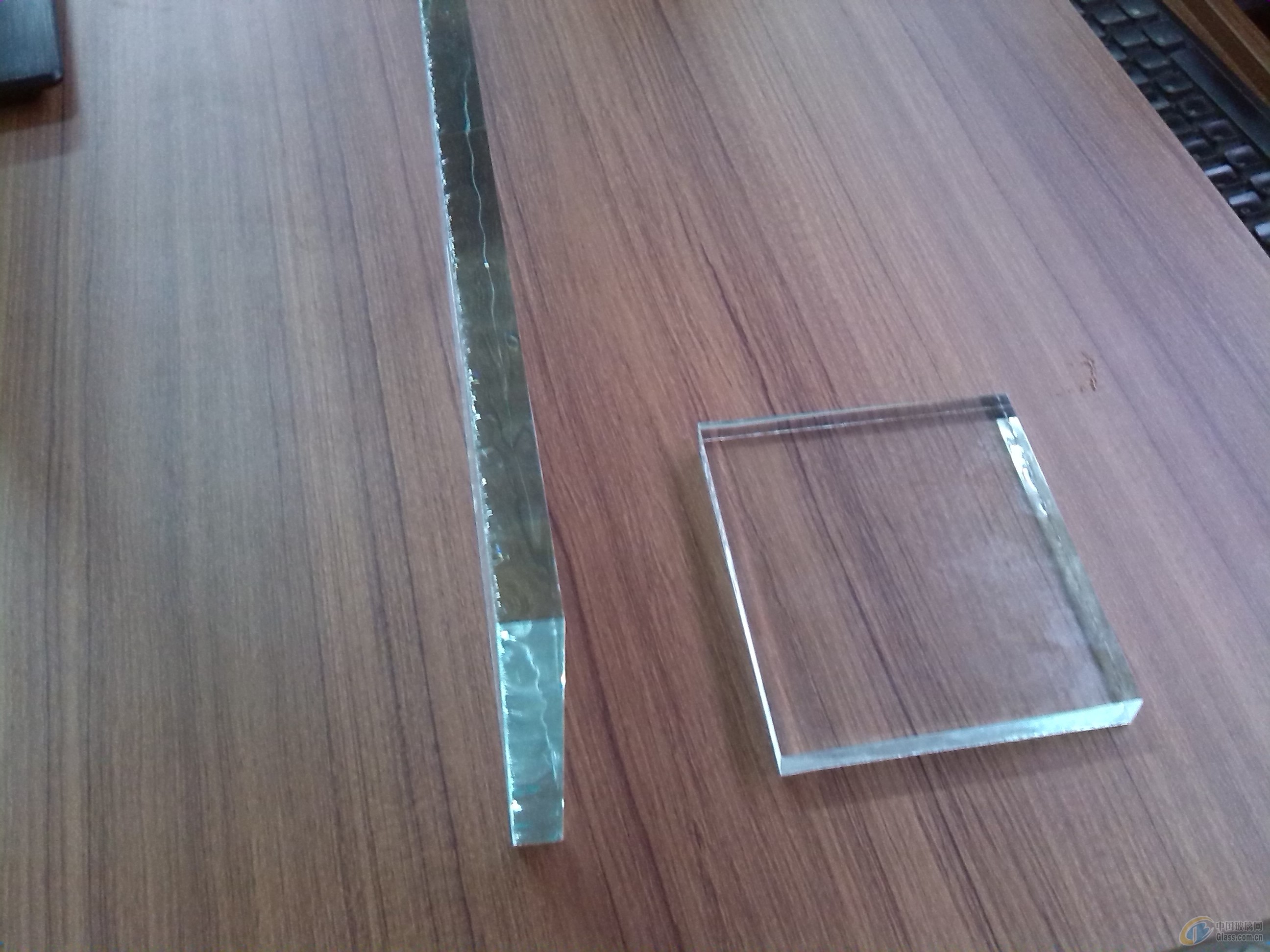 Customized Low Iron Tempered Glass 20mm 30mm 50mm Safety Glass Ultra Clear