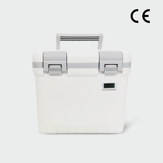 High Quality Medical Laboratory PU Insulated Cold Chain Coolling Box WithTemperature Display