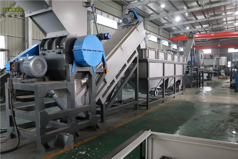 Dewatering Plastic Film Recycling Machine HDPE Washing Line 5000KG/H