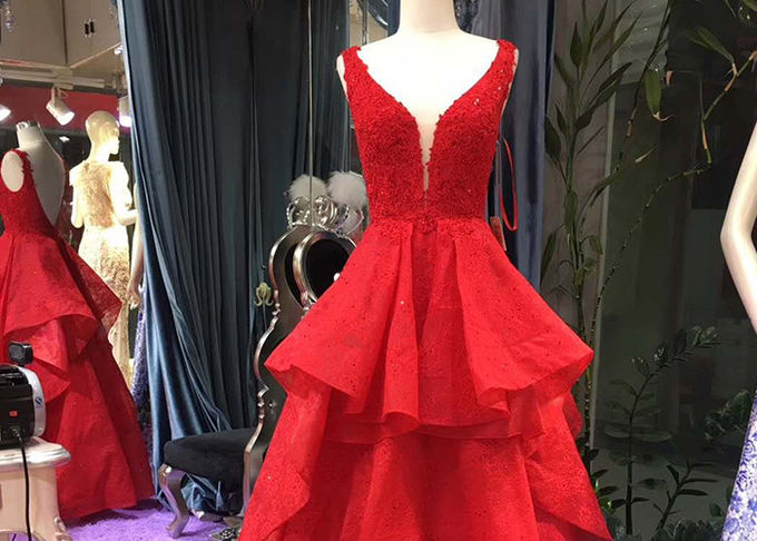 Red A Line Ball Gown Puffy Purffles V Neck Backless Lace Beaded Cotton Linen