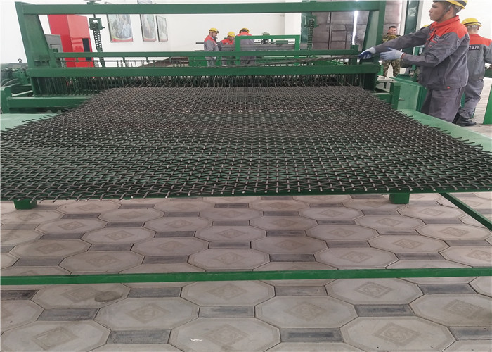 Semi Automatic Mine Sieving Mesh Weaving Machine , Wire Mesh Making Machine
